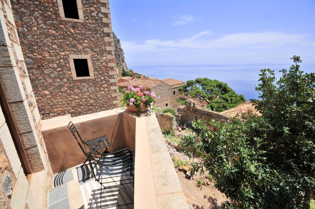 Izambo Guest Houses Monemvasía Exterior photo