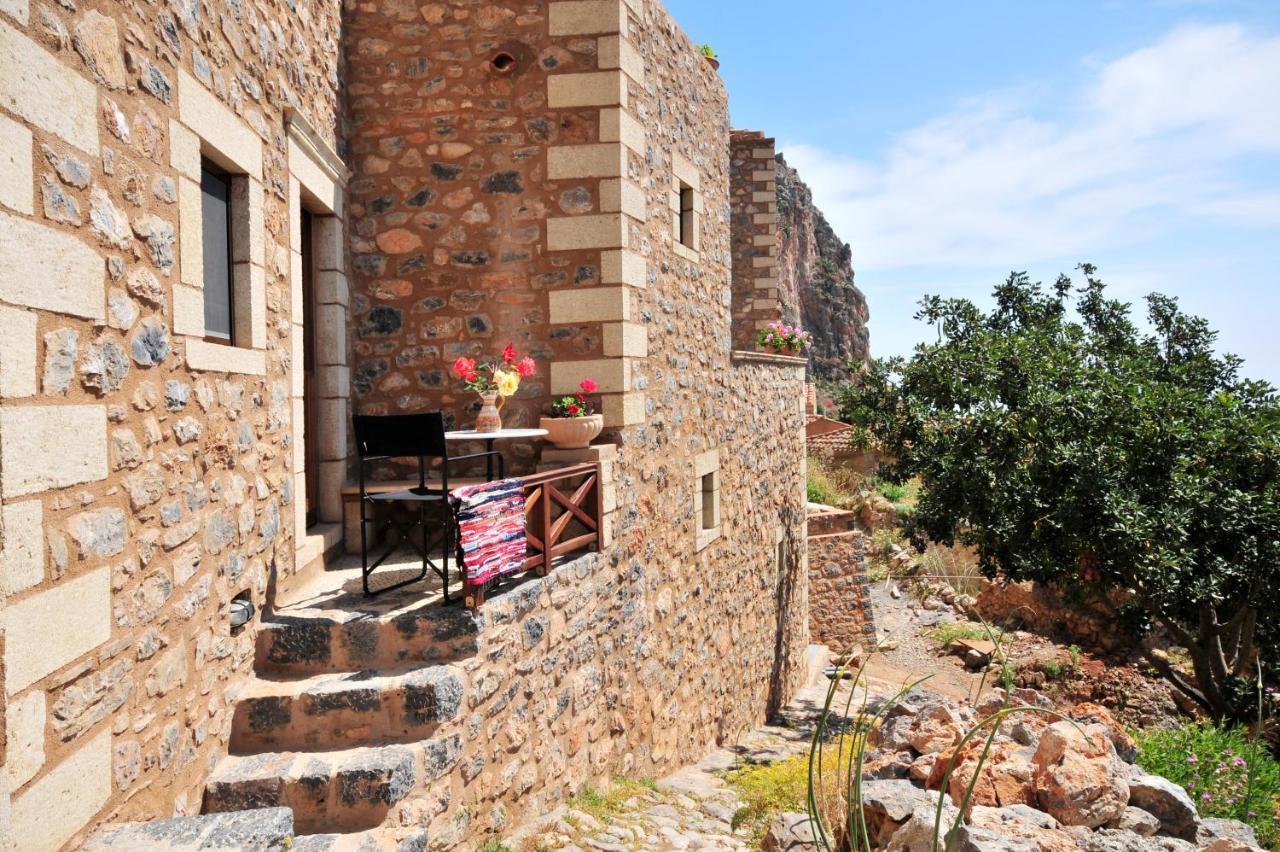 Izambo Guest Houses Monemvasía Exterior photo